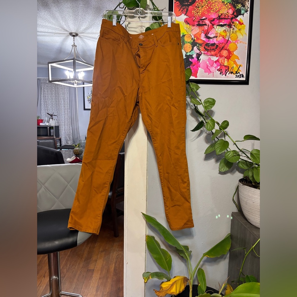 NWOT skinny leg jeans